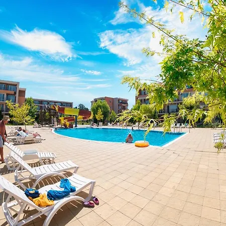 Holiday And Orchid Fort Noks * Slăntjev Brjag