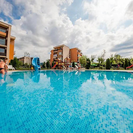 Holiday And Orchid Fort Noks Lägenhet *